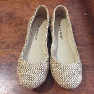 NWOT Lucky Brand Emmy Flats Size 8 NEW!